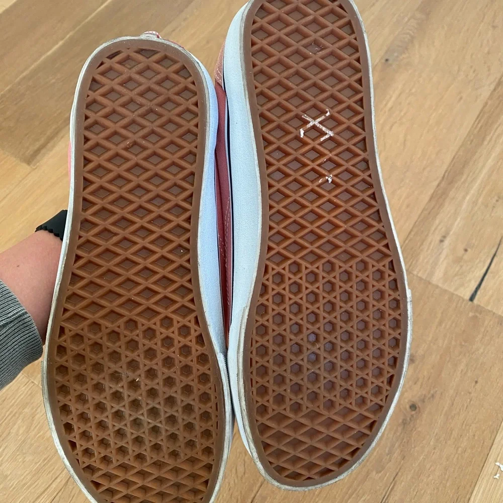 Vans Old Skool Sneaker in Rosette/True White - Picture 8 of 9